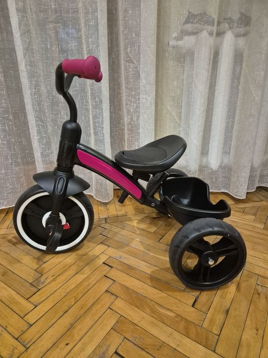 Дитячий велосипед з батьківською ручкою  Qplay Elite plus