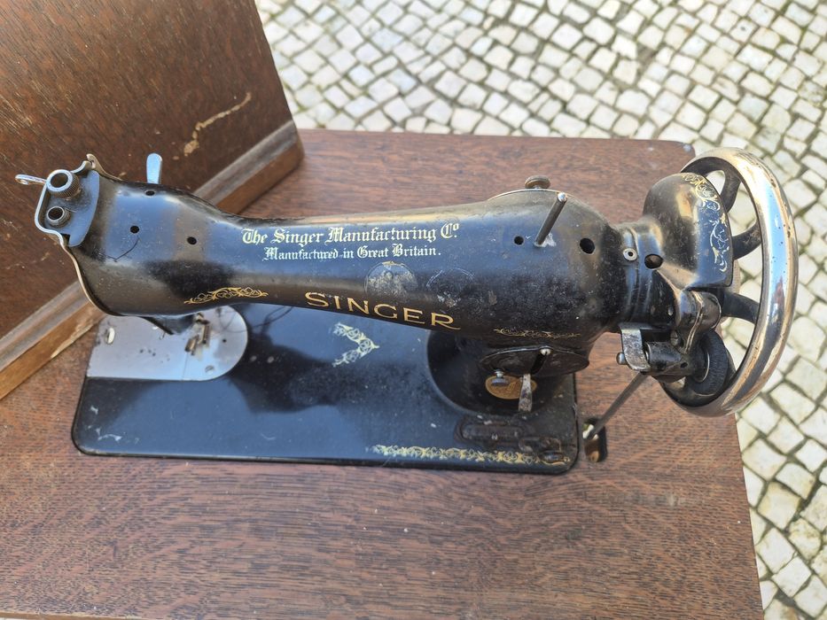 Máquina costura Singer
