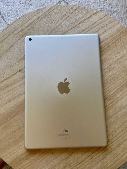 iPad 10.2'' 64 GB Wi-Fi Cinzento Sideral 9 geração
