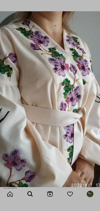 Жіноче плаття вишиванка