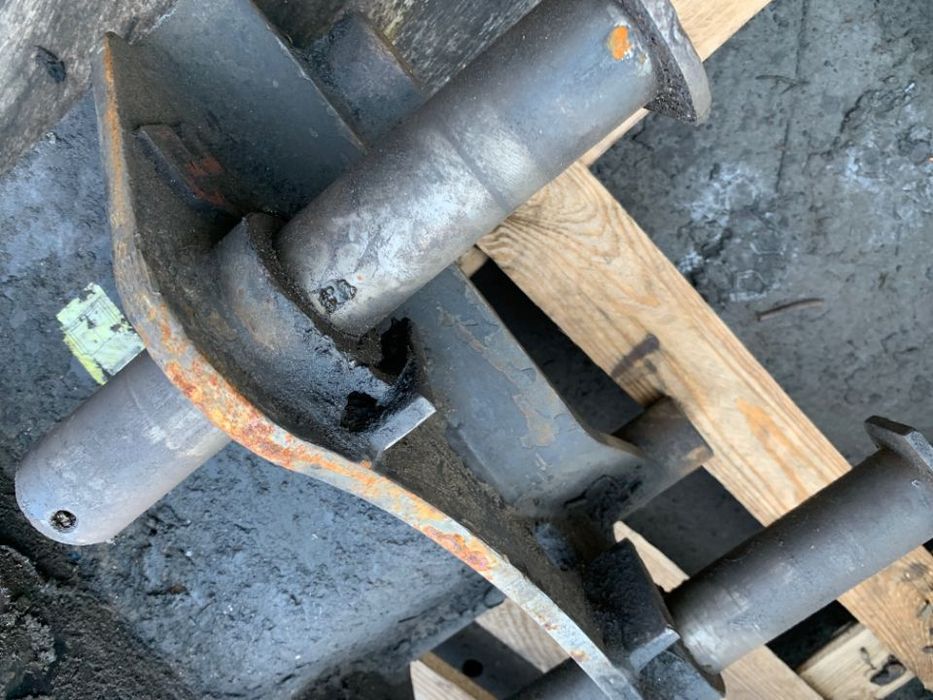 szybkozłącze do koparki mechaniczne, sworznie fi 45