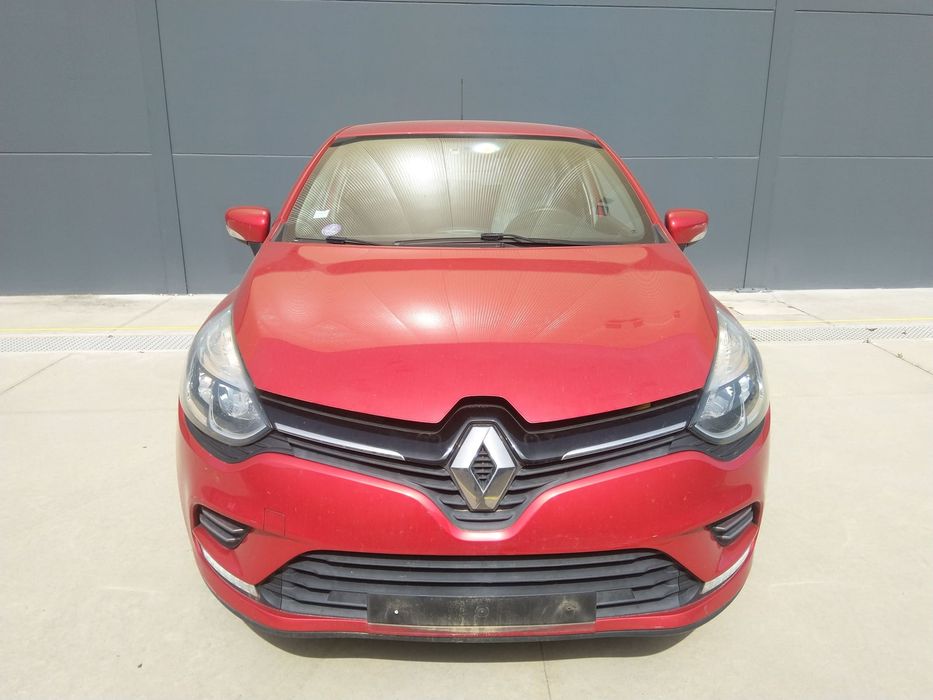 RENAULT CLIO IV - 2018 - Para Peças