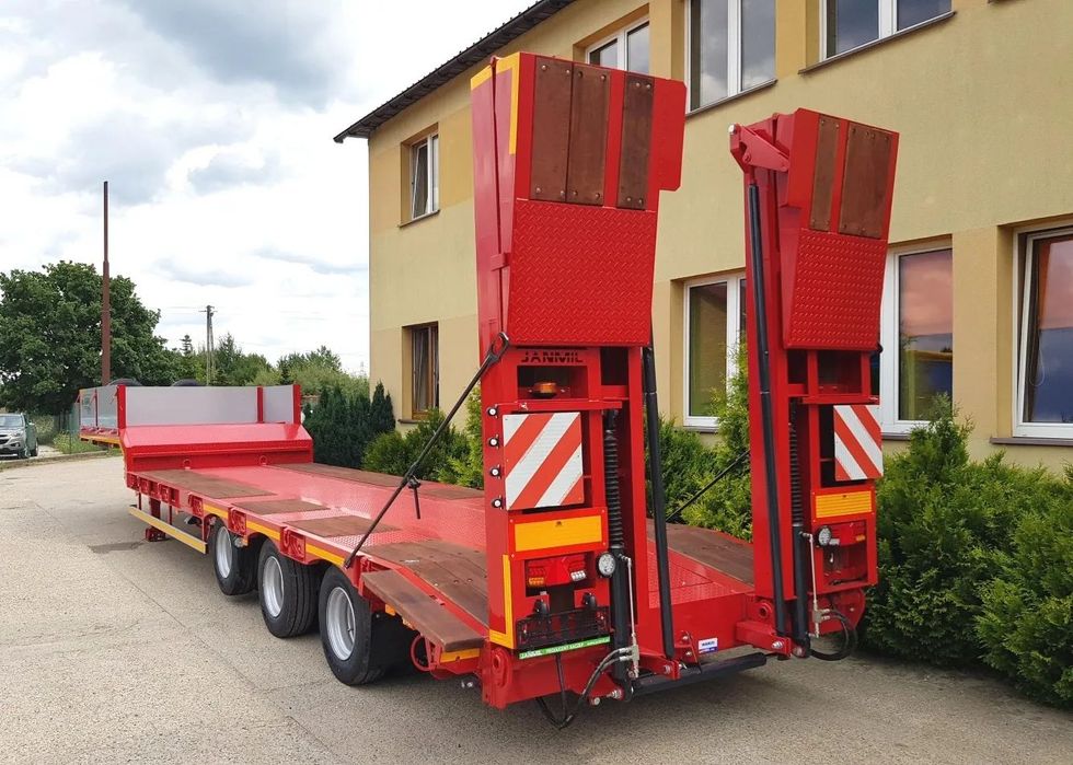 Janmil DMC 46 T / oś skrętna / NAJAZDY HYDRAULICZNE / poszerzana /  WCIĄGARKA / bogate wyposażenie / ŁADOWNOŚĆ 37 500kg