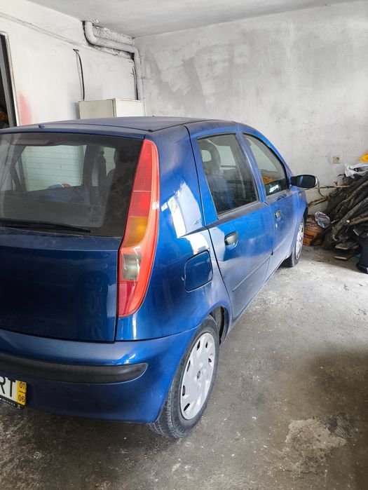 Fiat Punto 1.2  impecável