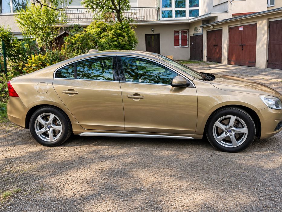 Volvo S60