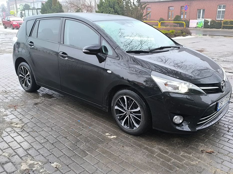 Toyota Verso Toyota Verso 1.8 Valvematic (147 KM)7-osobowa, Idealna dla Rodziny!
