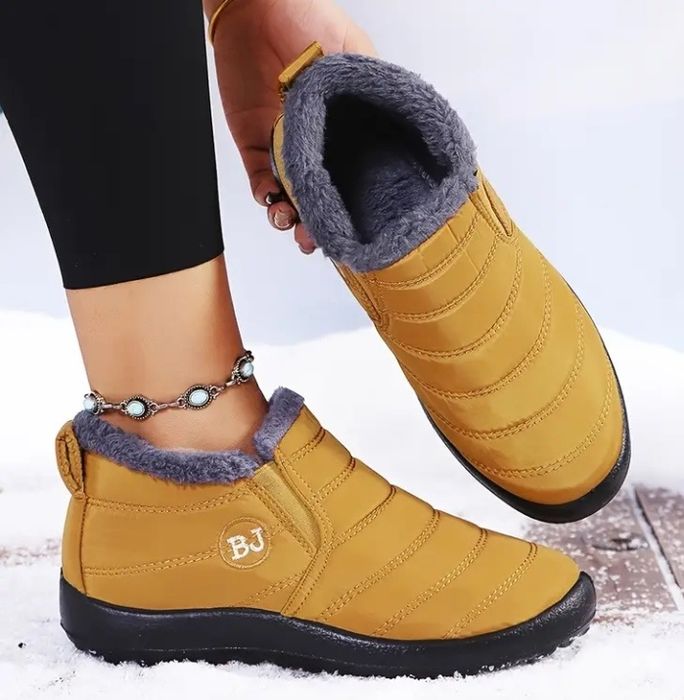 Ботинки чоботи унисекс  42р