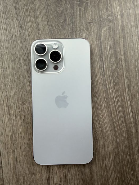 Продам 15 айфон про макс / 15 IPhone Pro Max