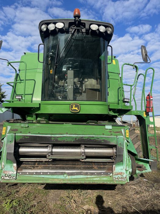 Комбайн John Deere T 660 + жатка 625R