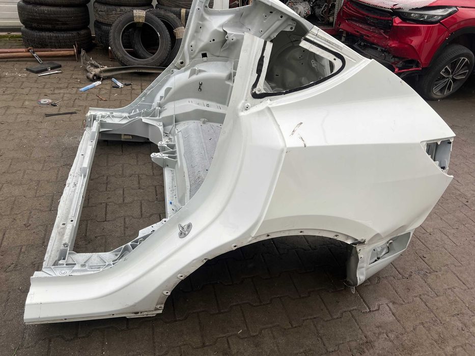 Tesla Model Y - Крило заднє фільонка чверть рестайл дорестайл разборка