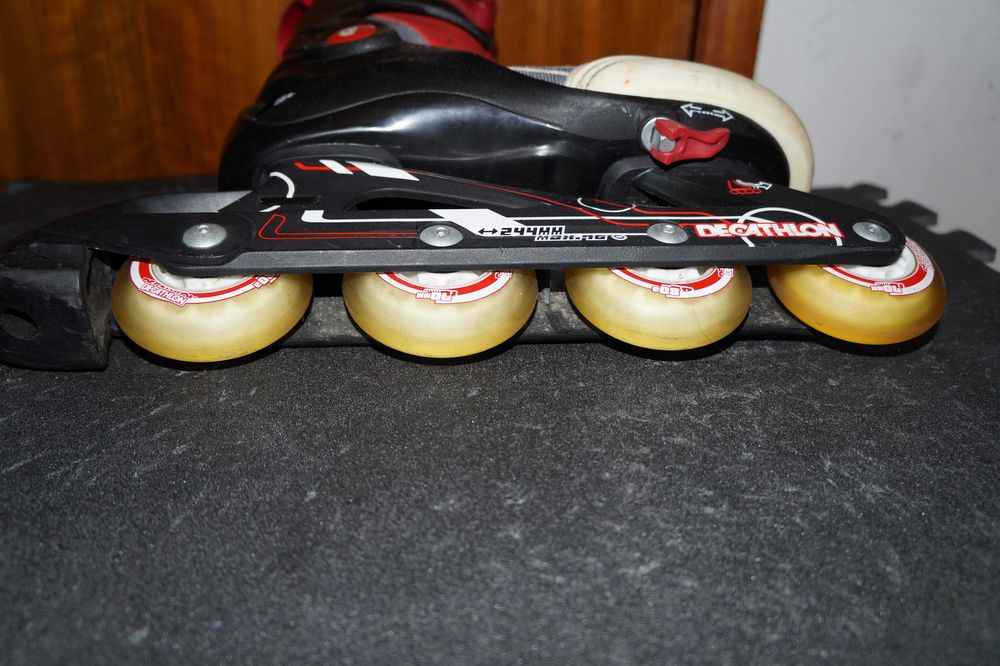 Patins em Linha Decathlon 36/37/38: 2 euros