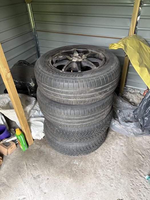 Komplet kół 195/55 R15