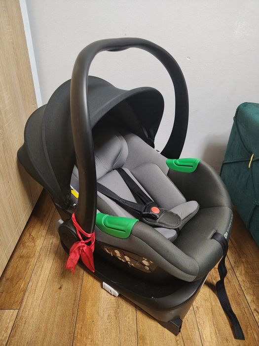 Nosidełko fotelik z bazą ISOFIX