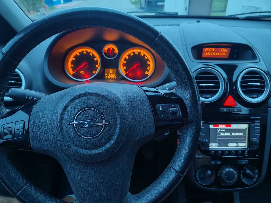 Vende se opel Corsa Caixa Automática!!
