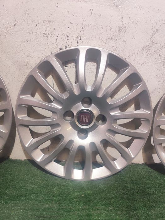 Kołpaki OE Fiat Punto Evo 15"