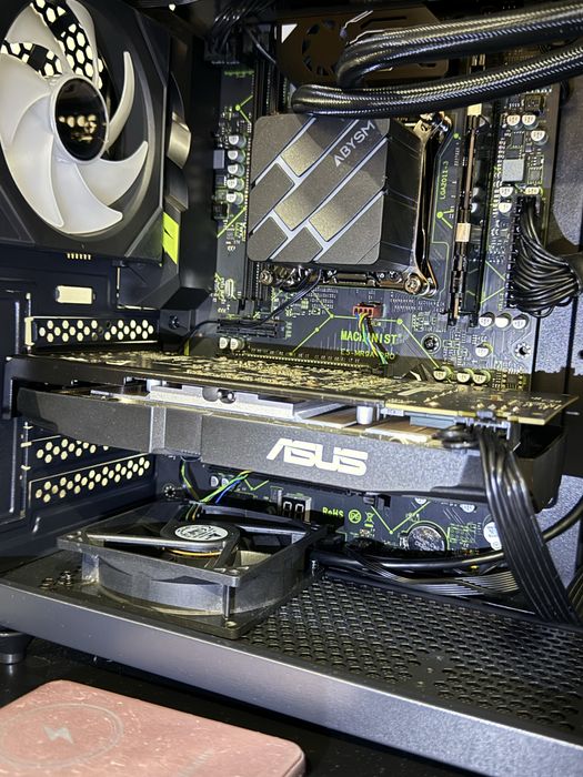 vendo asus RX580 8gb