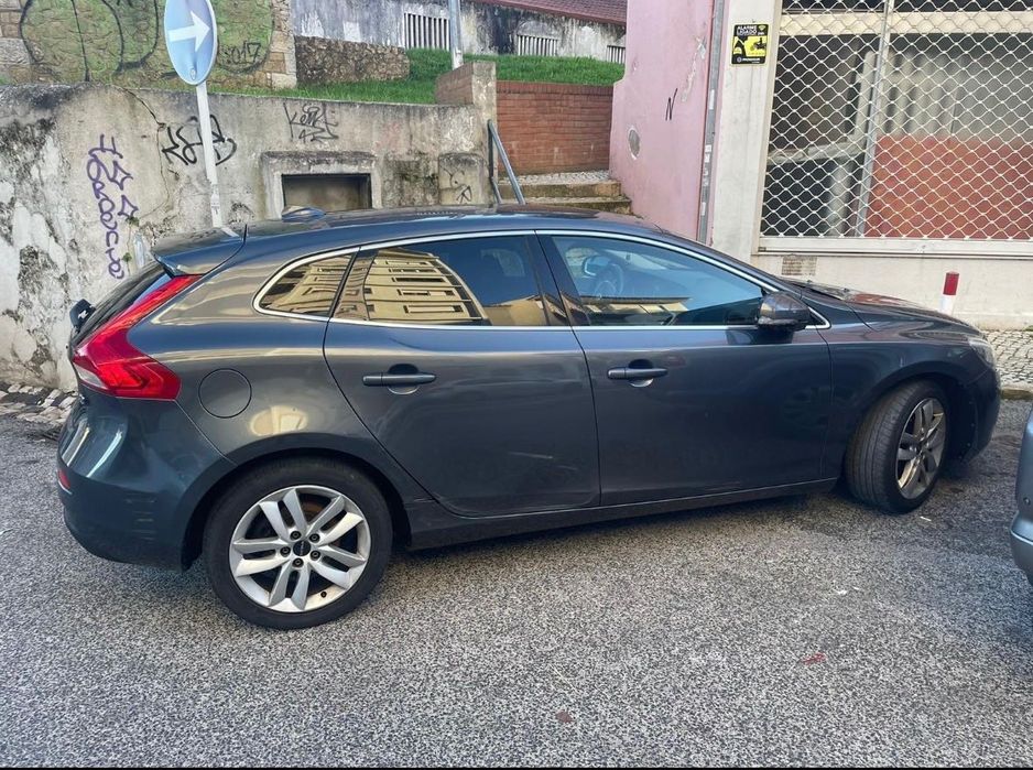 Volvo V40 D2 Momentum