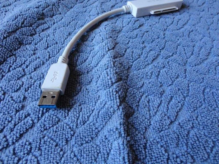 Adaptador USB 3.1 para SATA