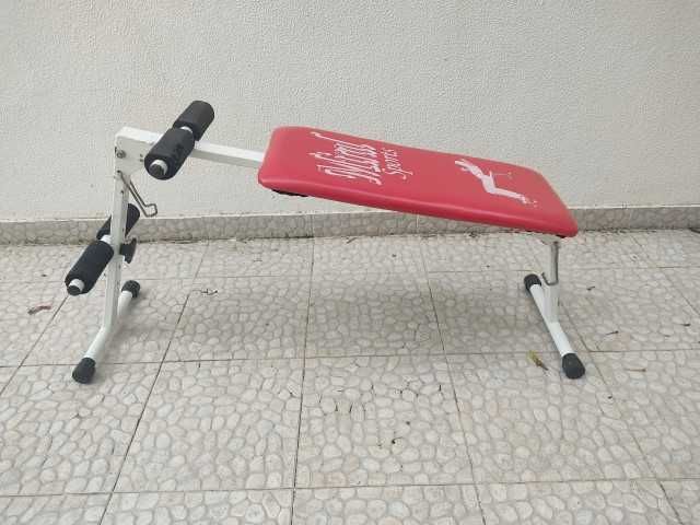 Conjunto de ginásio - Máquina, banco, bicicleta e halteres