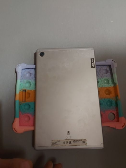 Планшет Lenovo Tab M10 FHD Plus (2nd Gen)без SIM
