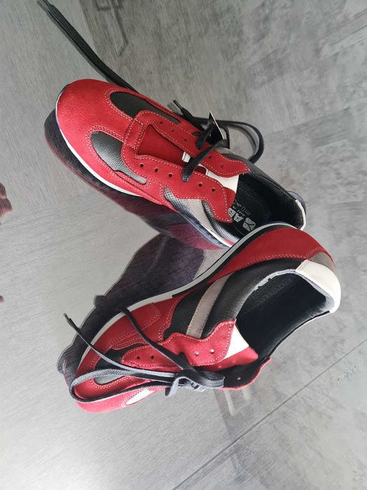 buty sportowe nowe