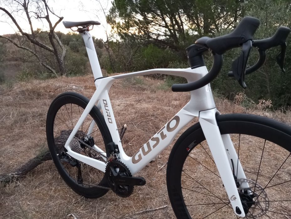 Gusto Duro EVO Full Carbono