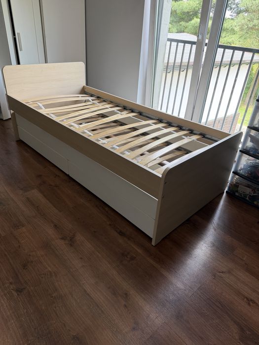 Sprzedam łóżko używane  Ikea