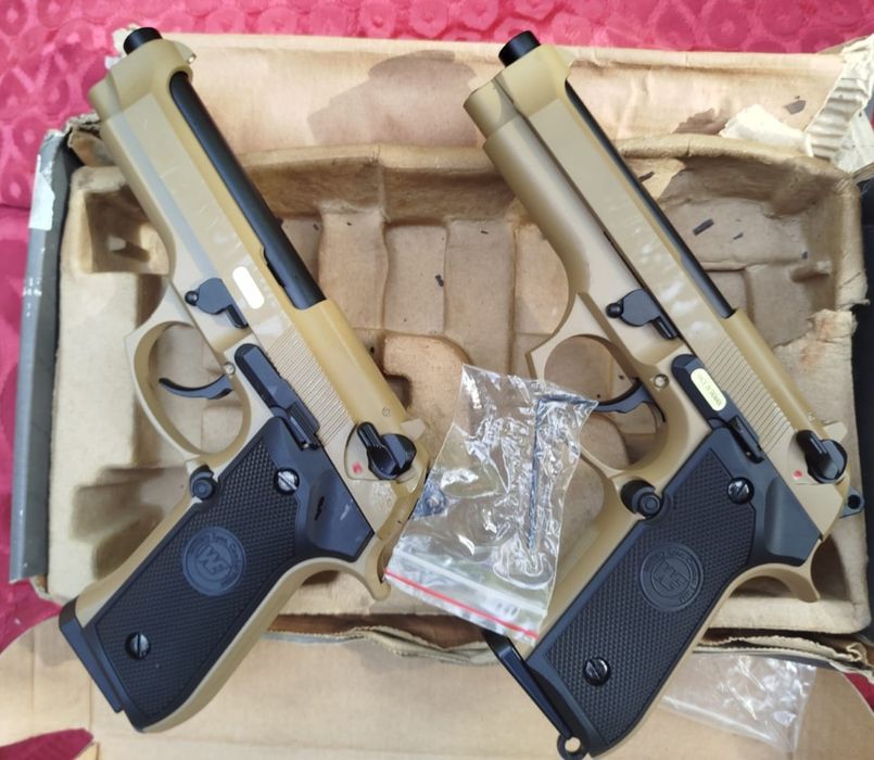 Pistolas airsoft, liquidação do stock.