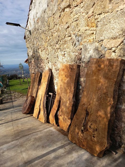 Tampos de mesa rústica