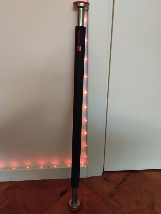 Barra de elevações para porta