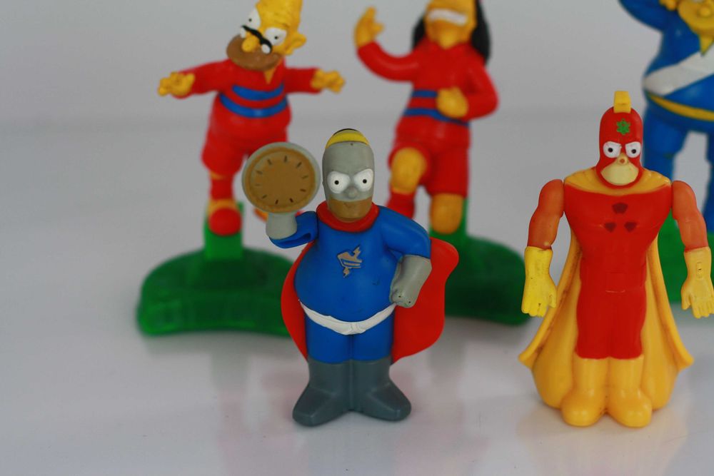 Figurki The Simpsons z Burger King 2002