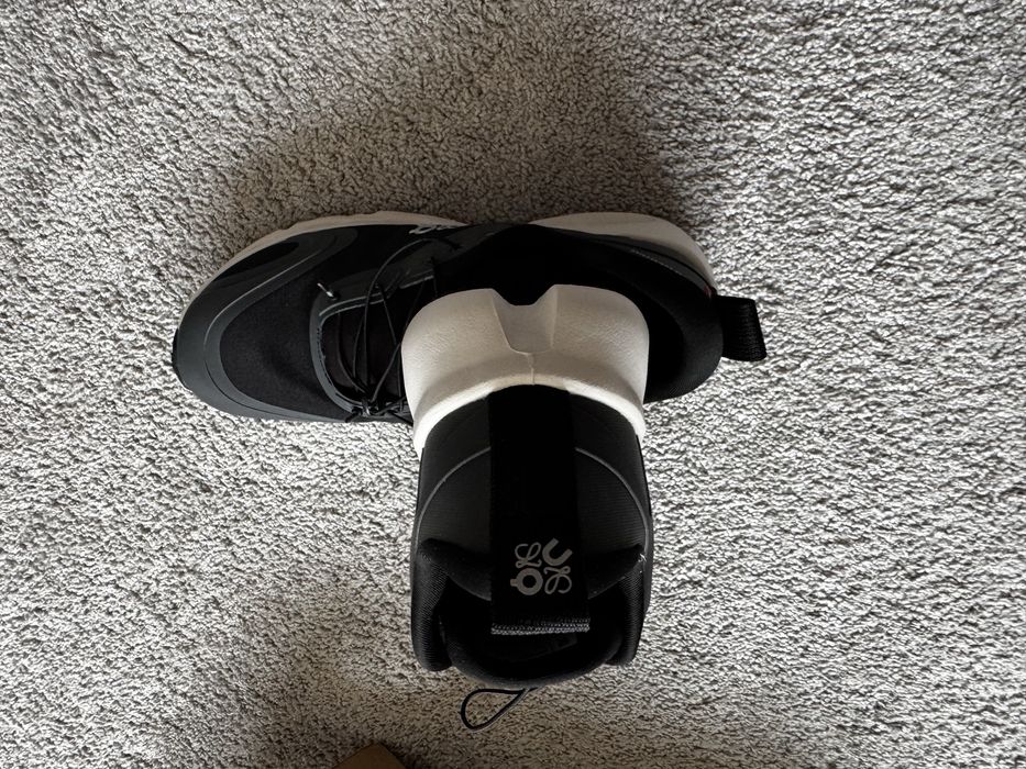 ON X LOEWE кросівки