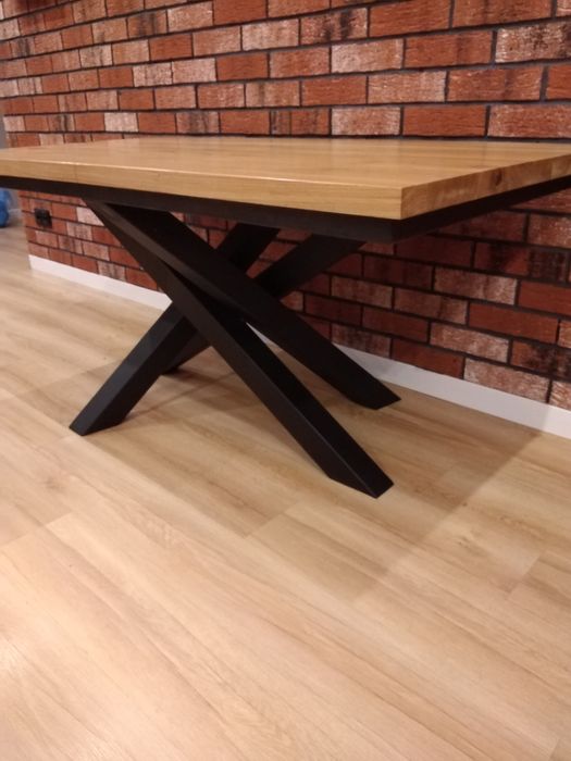 Stół Twister rozkładany jadalniany dębowy - industrialny loft