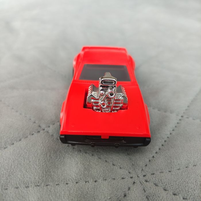 Машинка розкладна Hot wheels Mettle