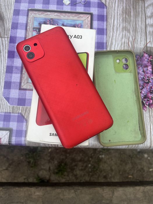 Продам samsung a03 3/32 в хорошем состоянии