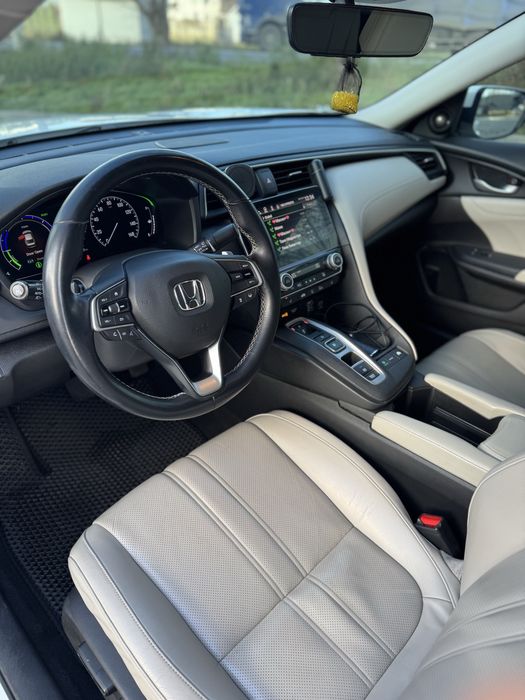 Хонда інсаід! Honda insight 2018 гібрід максимальноі комплектаціі