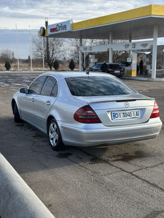 Продам мерседс E 220 CDI