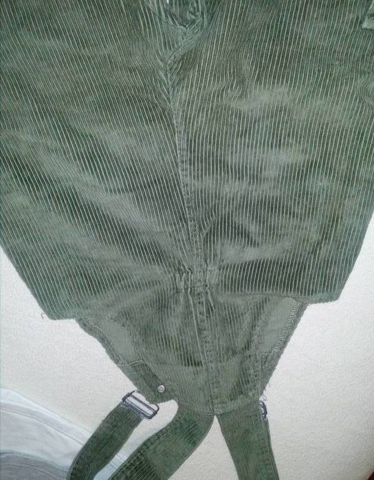 Spodnie sztruksy roz 104