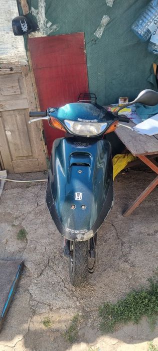 Продам скутер honda tact af-30 на ходу