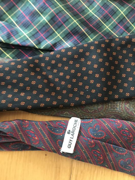 Gravatas-lote de 3marca/italianas/seda- Guy Laroche