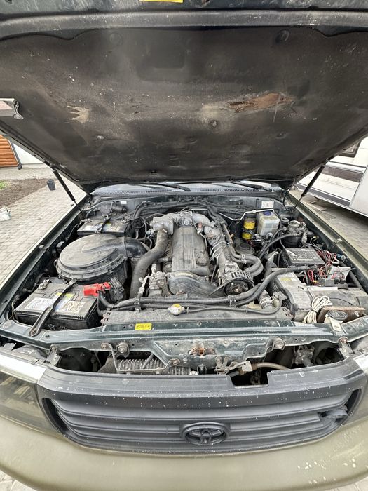 Toyota Land Cruiser 100  МЕХАНІКА 4.2 Дизель
