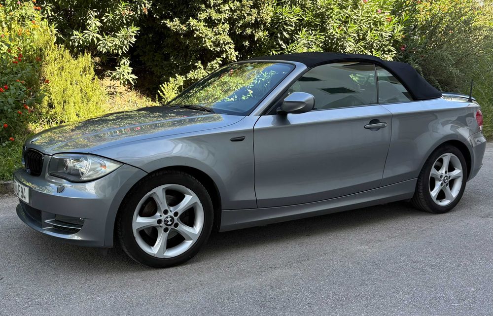 BMW 120D Cabrio de 2011 Impecável foto 2