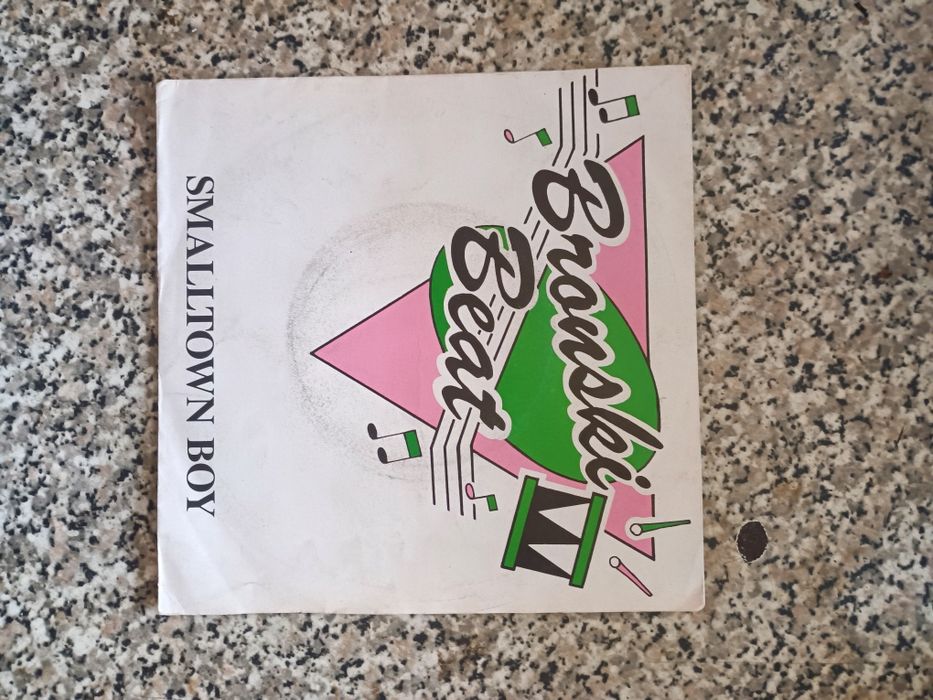 Discos vinil single 2€ unidade. Bom estado de conservação