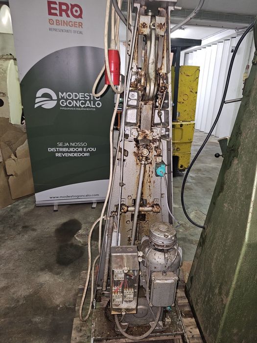 Arrolhador Vertical trifasico para reparação