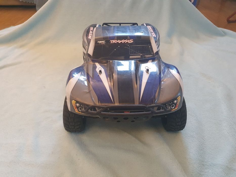 Traxxas Slash 2WD auto zdalnie sterowane