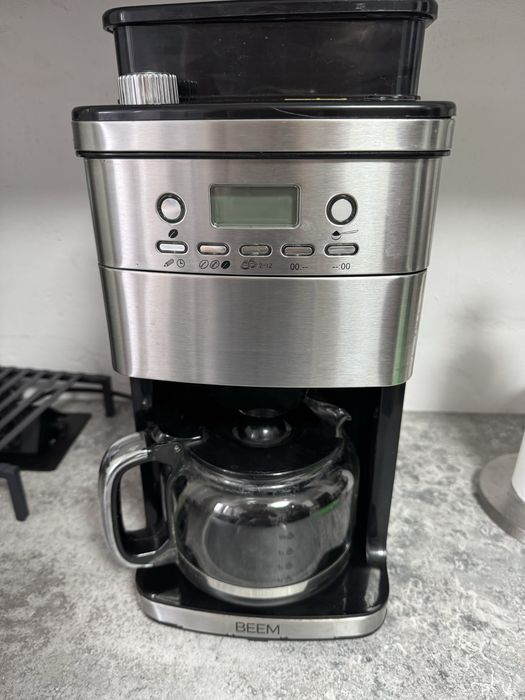 Ekspres do kawy  przelewowy Beem z młynkiem