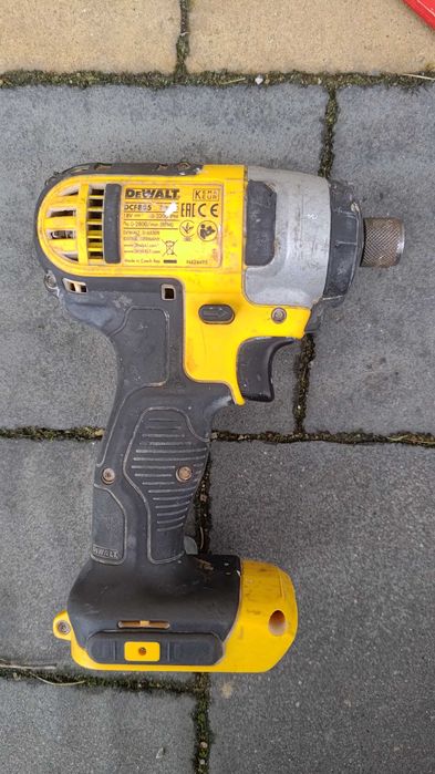 Wkrętarka DEWALT 18V Zakrętarka Wiertarka