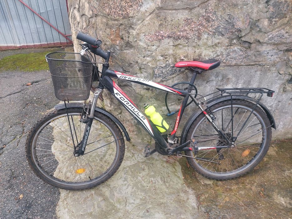 Formula Magnum 26 колеса  все перемикаєтся мало їздили