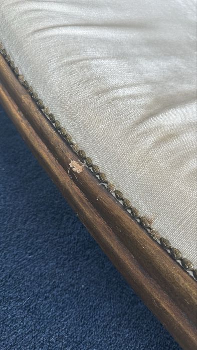 PROMOÇAO Chaise Longue / Divã clássico em madeira – estilo antigo