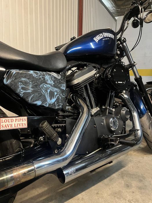 Harley  883  superlow